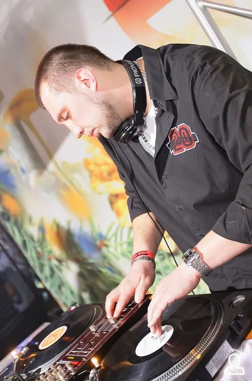 DMC Simon