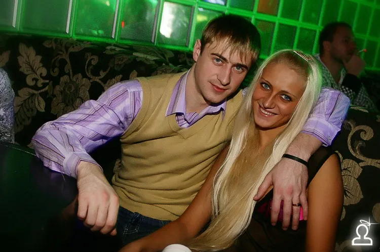 FIFA WORLD CUP PARTY: RUSSIA-SLOVENIA