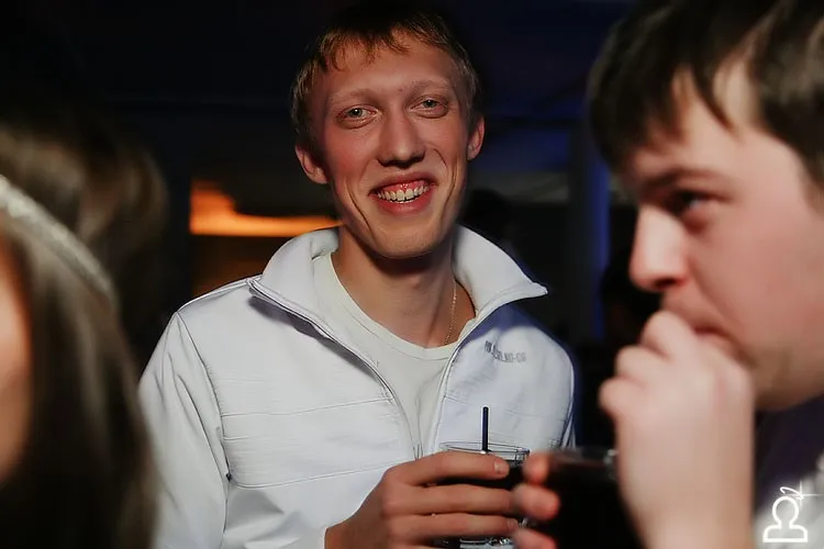 Открытие / Swanky Tunes