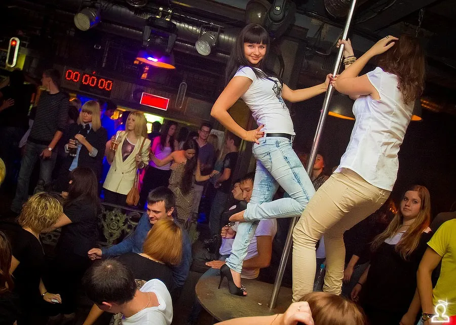 День Рождения Железного