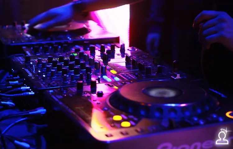 XSound / DJ FASHION & MC RYBIK