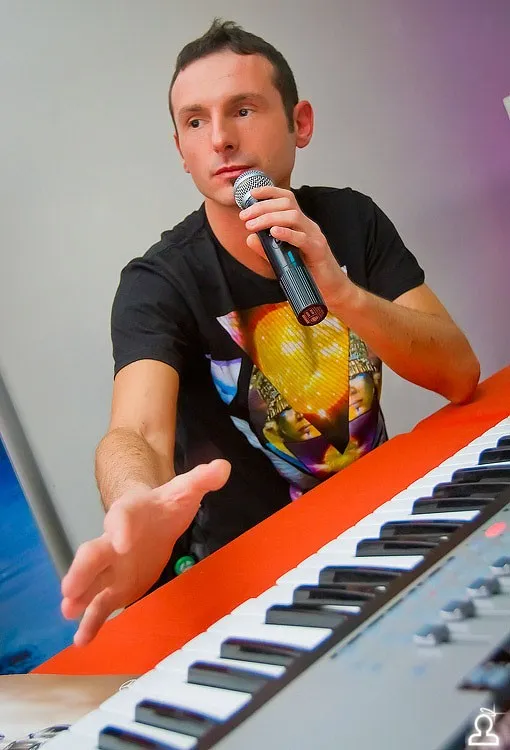 SHARK DJ Community Beginning / Юрий Усачев