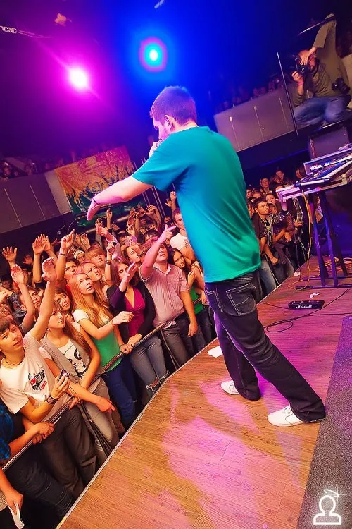 NOIZE MC