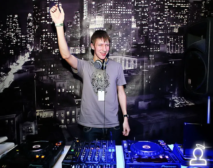 TOUR DE TRANCE ft. Dj Penelopa