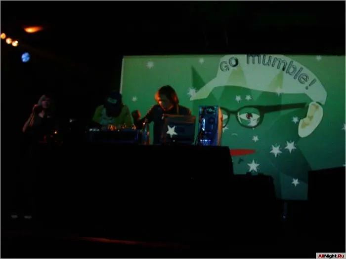 Clubtransmediale.04 и 8bit