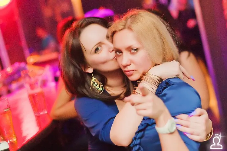 Винтажный пляс