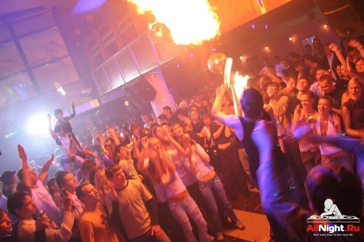 Halloween @ Base