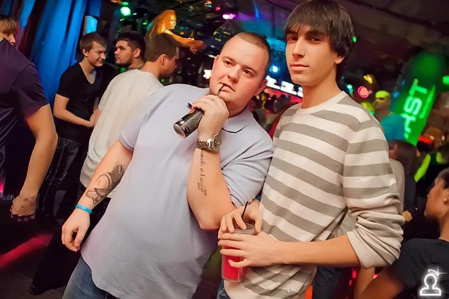 Hard Rock Sofa