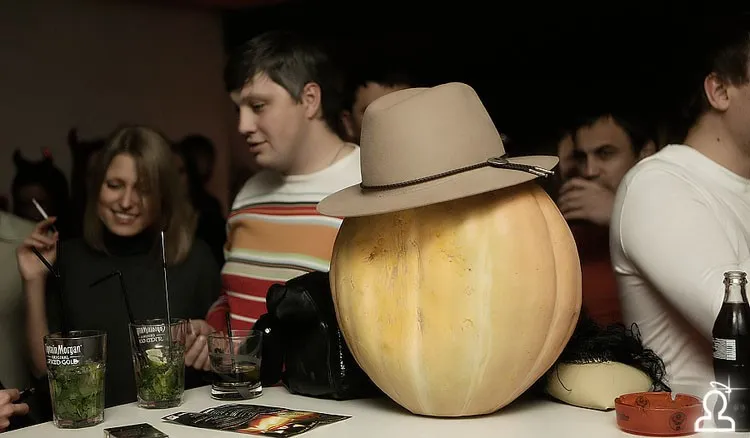 HALLOWEEN / ANOTHER NIGHT with DJ BIG WORLD (GER)