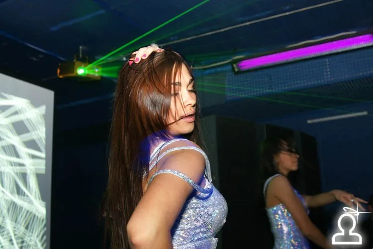 Dj Suhov