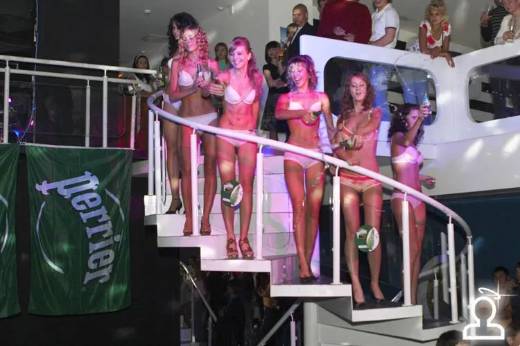Perrier night