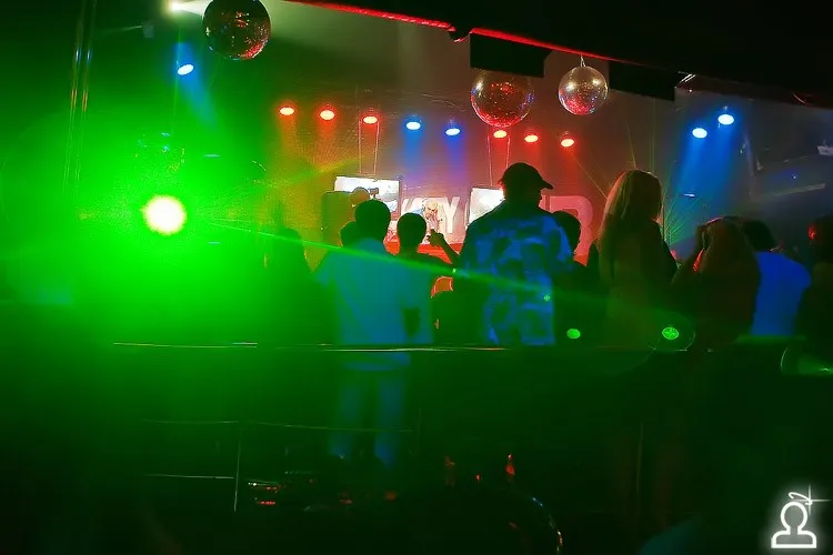 SunVibes Evolution 2011 PreParty / LEEROY THORNHILL