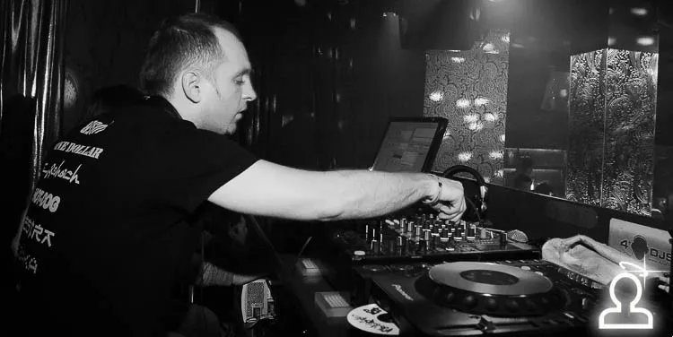 DJ VINI