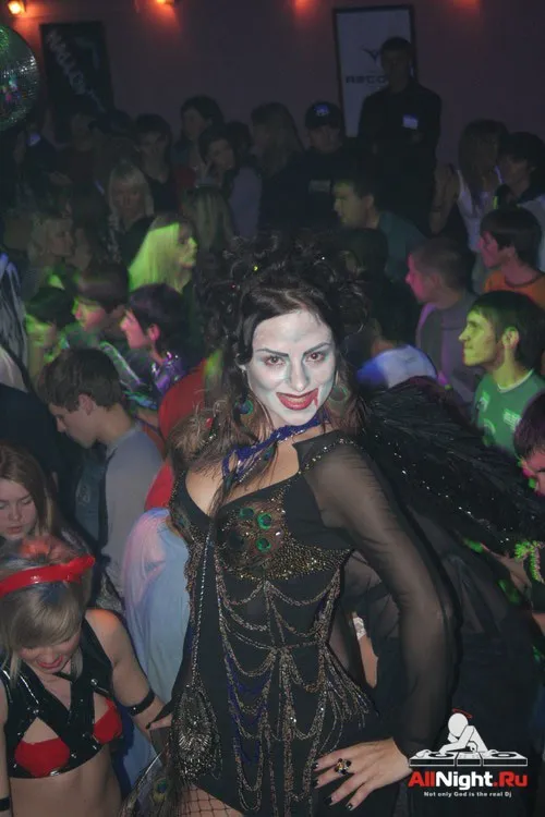 Halloween @ Base