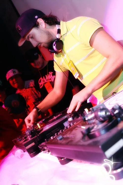Dj Simon