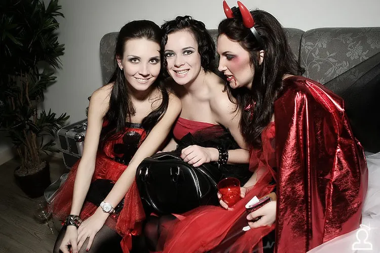 HALLOWEEN PARADE