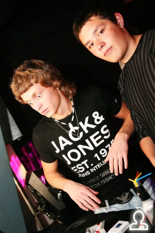 Dj Cross