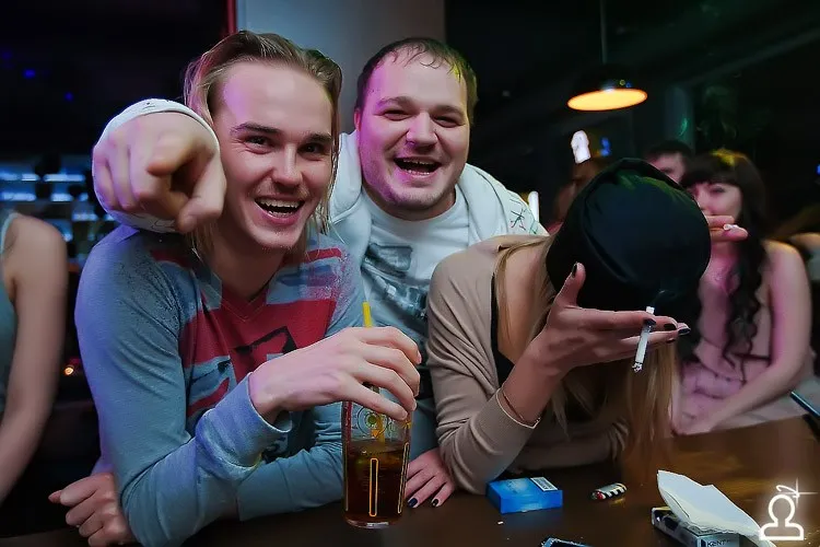 C днём рождения Рома Коршун