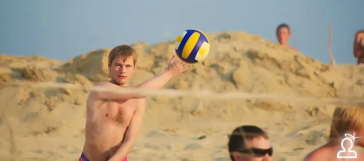 DOЖDЬ 3 года/ Beach party