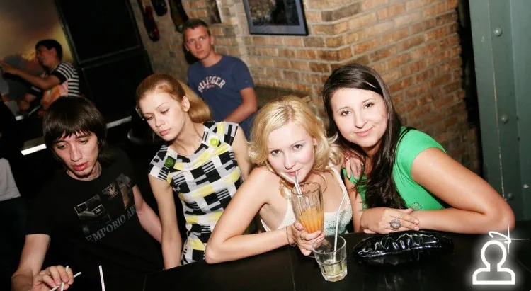 SUNNY PARTY