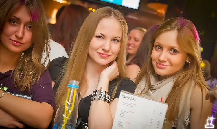 Карты, деньги, два ствола