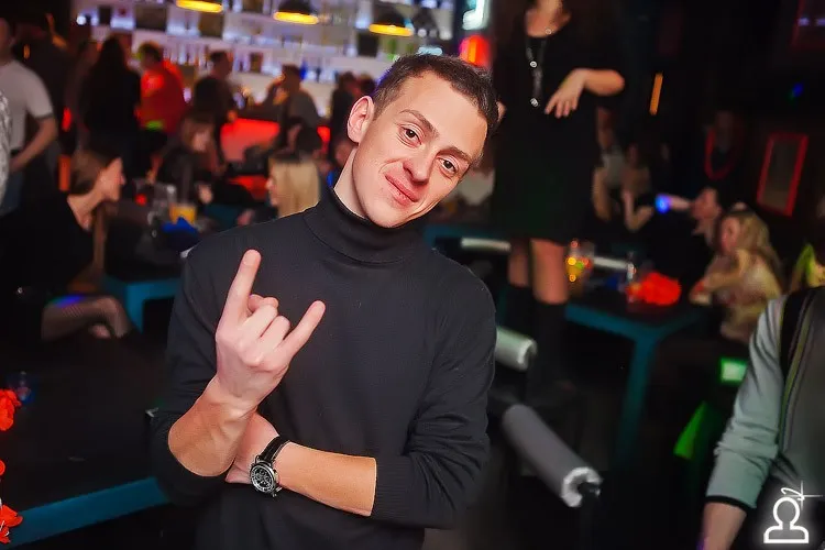 Танцы до утра