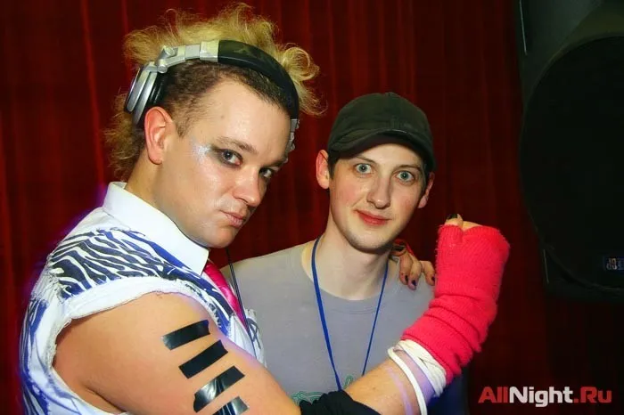 I Love Robots feat John B (UK)