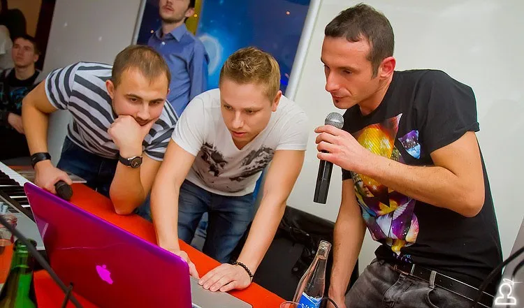 SHARK DJ Community Beginning / Юрий Усачев