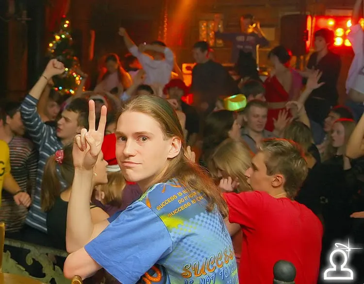 Happy New Year Pre Party: ГУДБАЙ ПИГГИ!