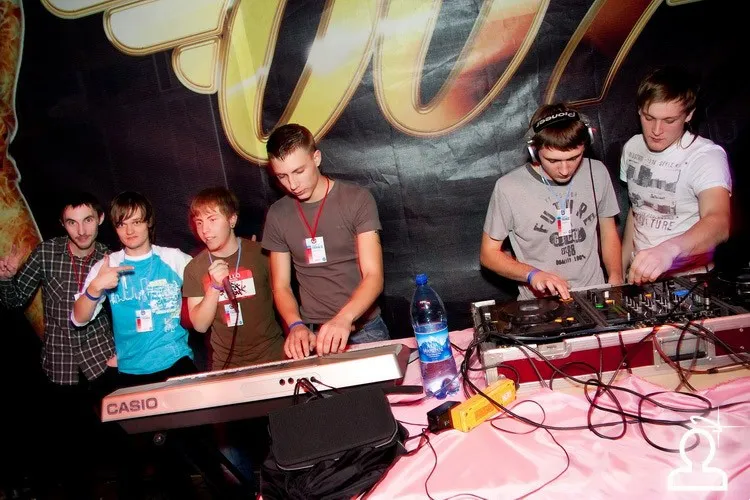 TOUR DE TRANCE / ADAGIO SENSUS