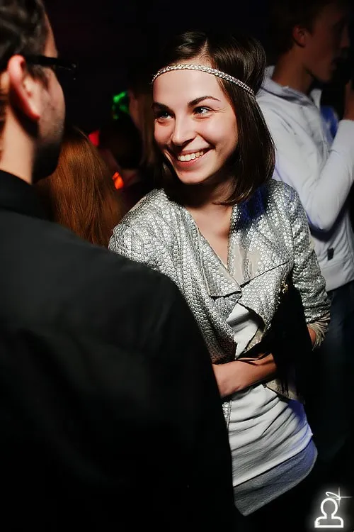 Открытие / Swanky Tunes
