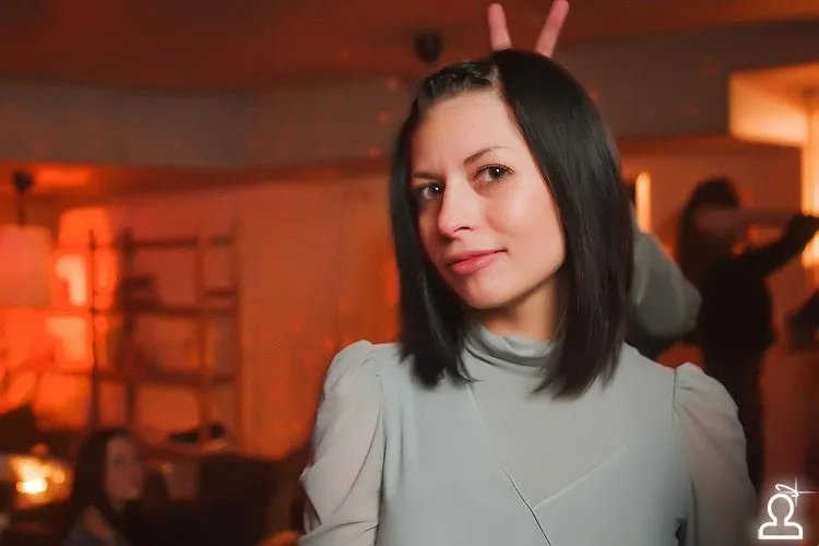 Le Buffet & DOЖDЬ HOUSE Mafia are present