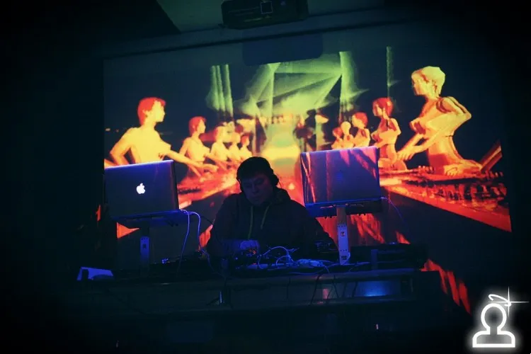Drum & Bass Arena / The History II: Back 2 the Oldschool