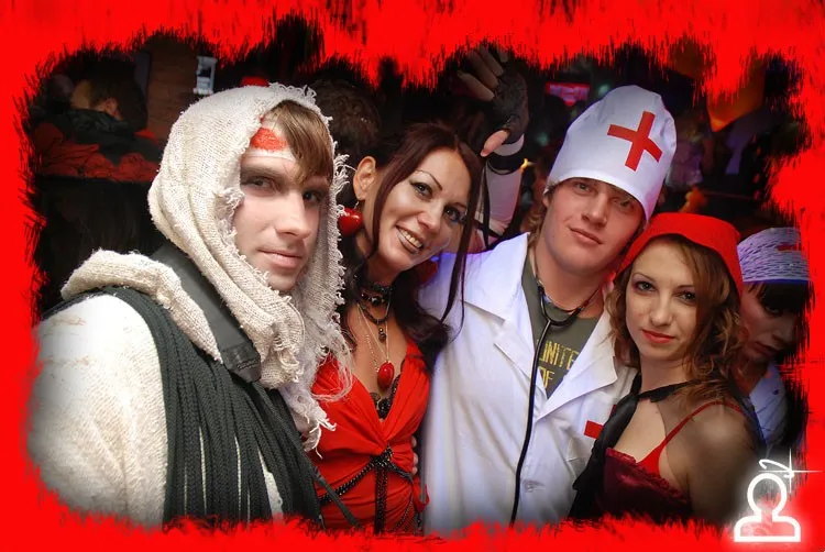 HALLOWEEN PARTY "АНГЕЛЫ VS ДЬЯВОЛОВ" / DJ Napsugar