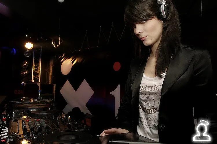Index Club / DJ Dennis Christopher