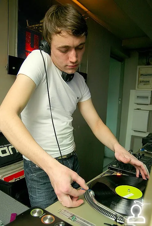 Dj Helga