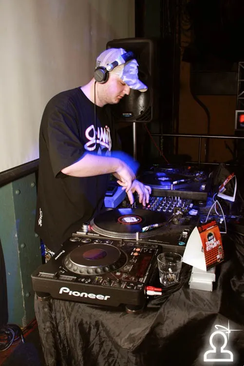 PORNO KING / DJ Nicky Jazz