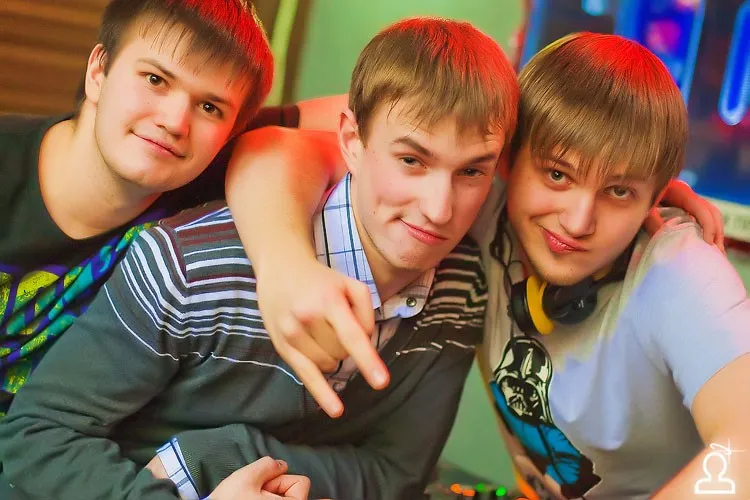 Алёша стаф