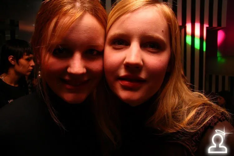 Закрытие Poppers Party