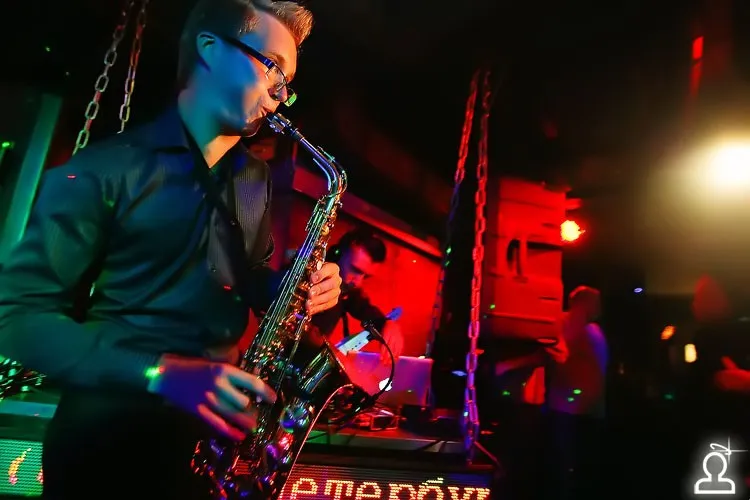 Dj Alex Astero & Evan Sax