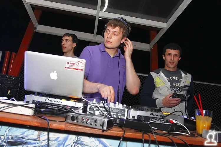 Preparty SunVibes 2012 / Second Floor