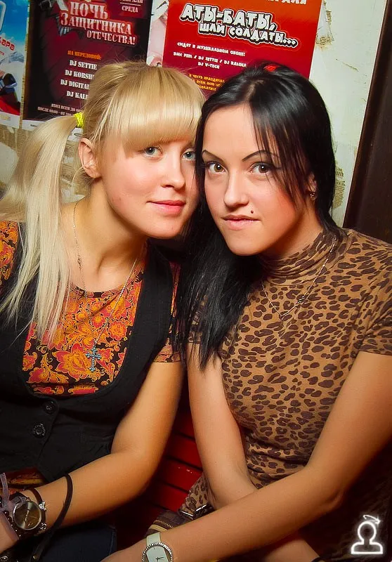 ЛЯ МУР, МУР, МУР