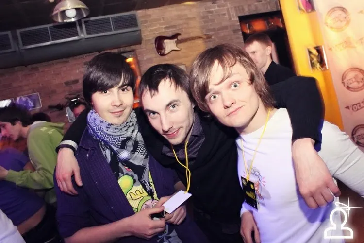 TOUR DE TRANCE: TRANCE MANIACS