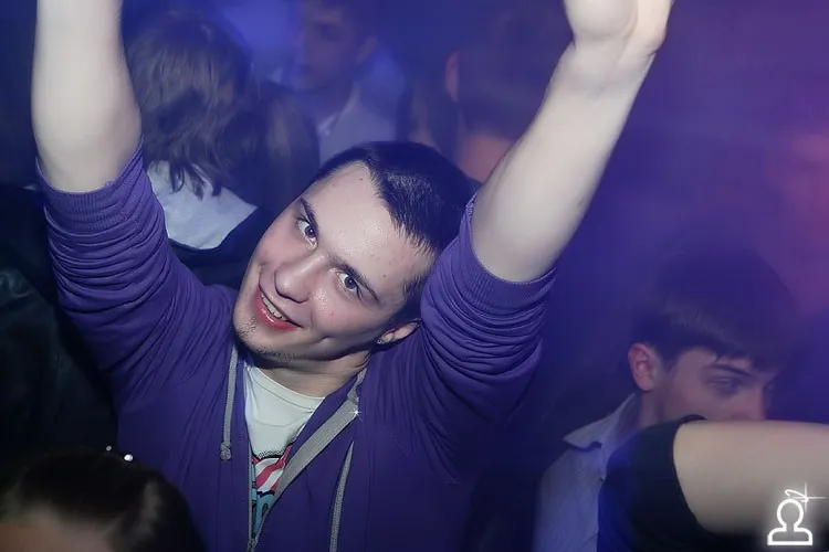 DJ SIMON