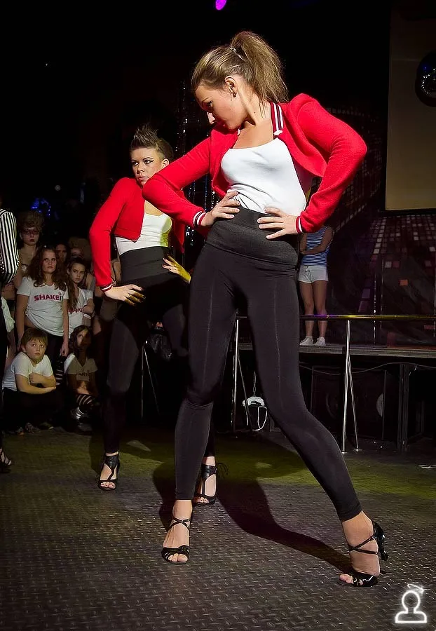 SHAKE IT PARTY