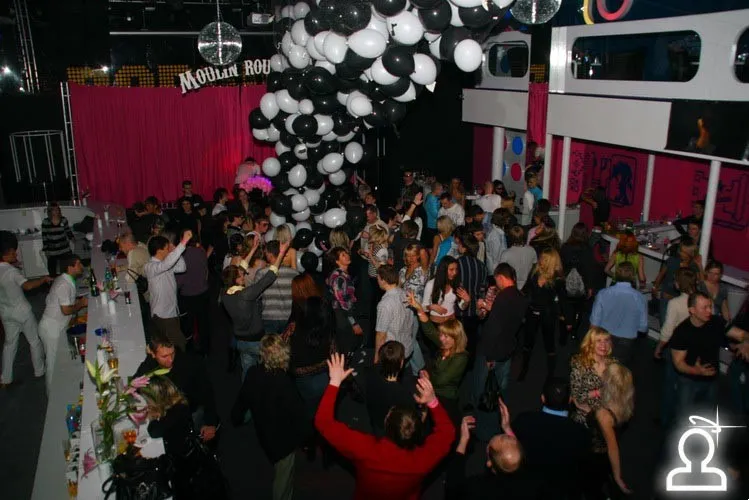 Moulin Rrouge party