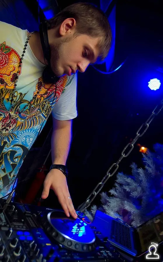 SWANKY TUNES
