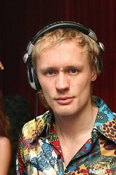 Открытие клуба "Бэйз"