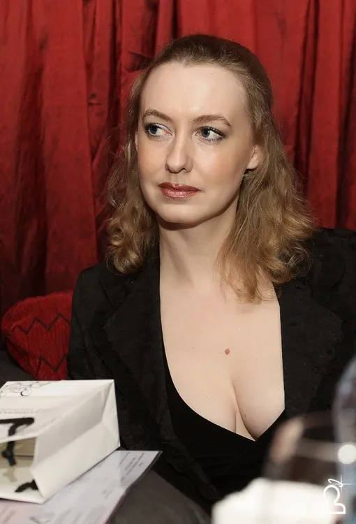 Конкурс военных песен "Парад звезд", журнал "Дорогое удовольствие"