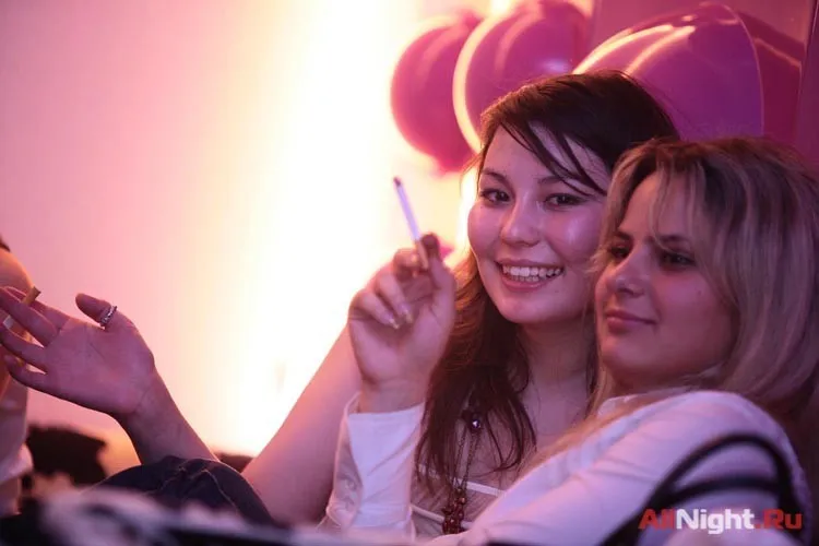 Dj Annie (b.club Moscow)